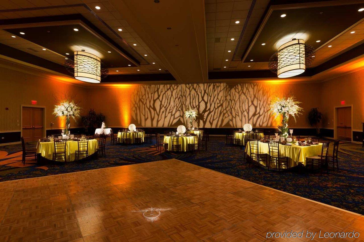 Hilton University Of Florida Conference Center Гейнсвилл Ресторан фото